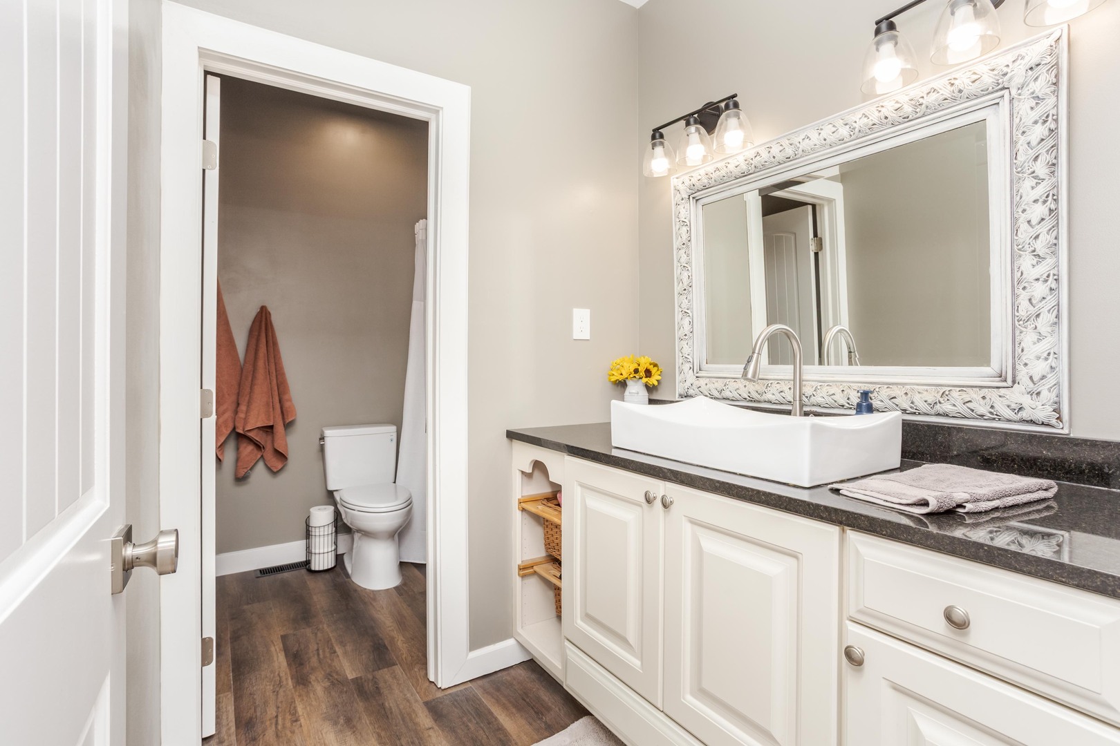 1651 N 2800 East Road, Leroy, IL 61752