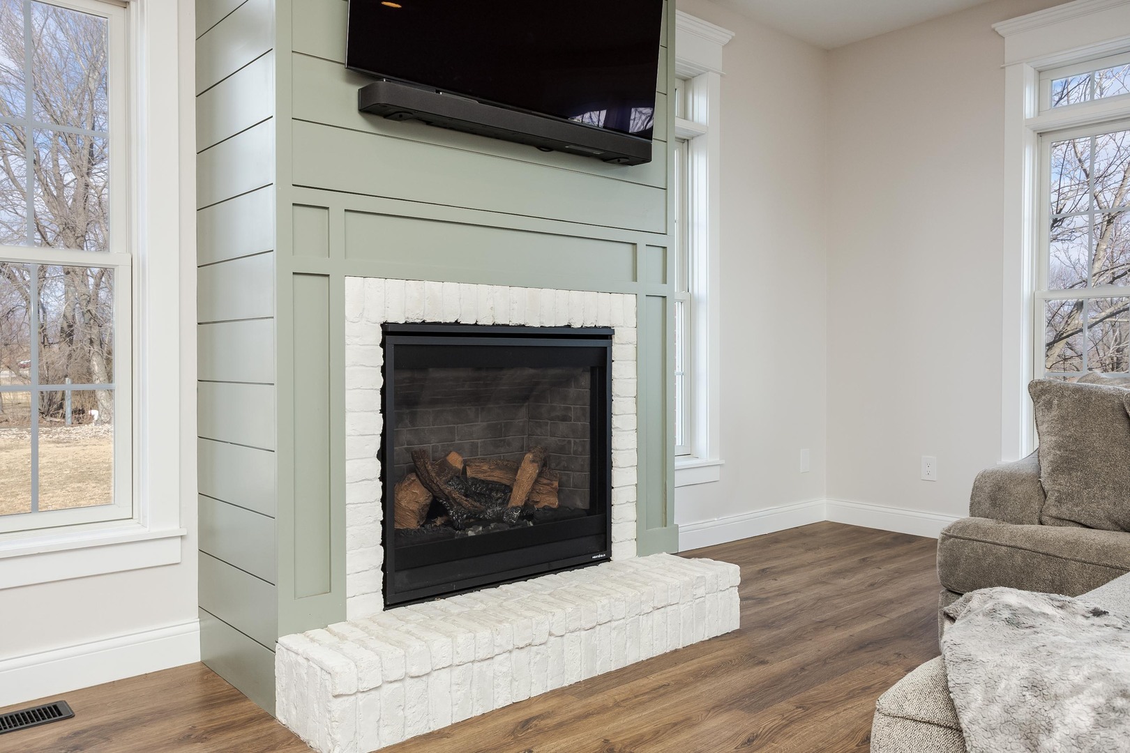 1651 N 2800 East Road, Leroy, IL 61752