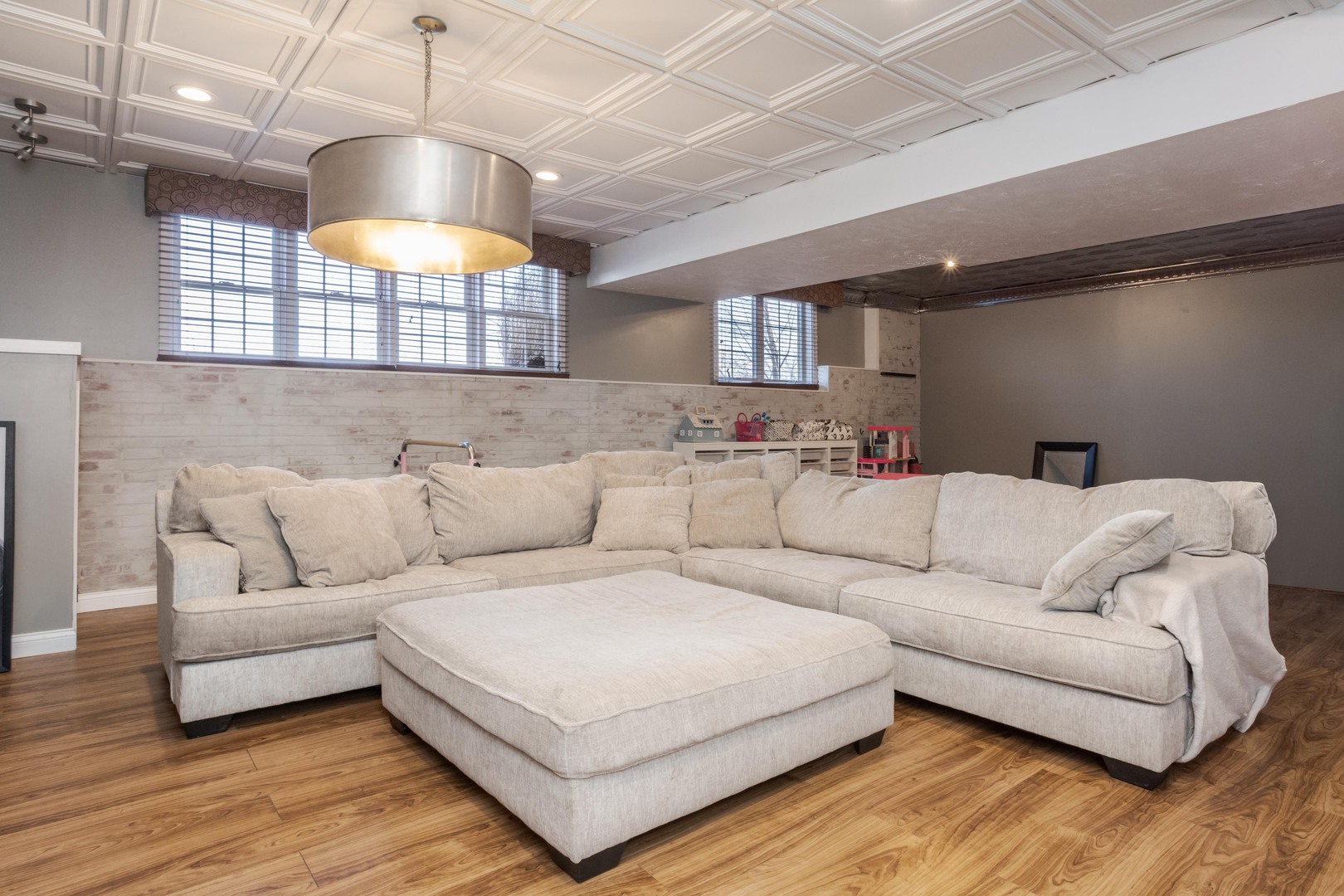 1651 N 2800 East Road, Leroy, IL 61752