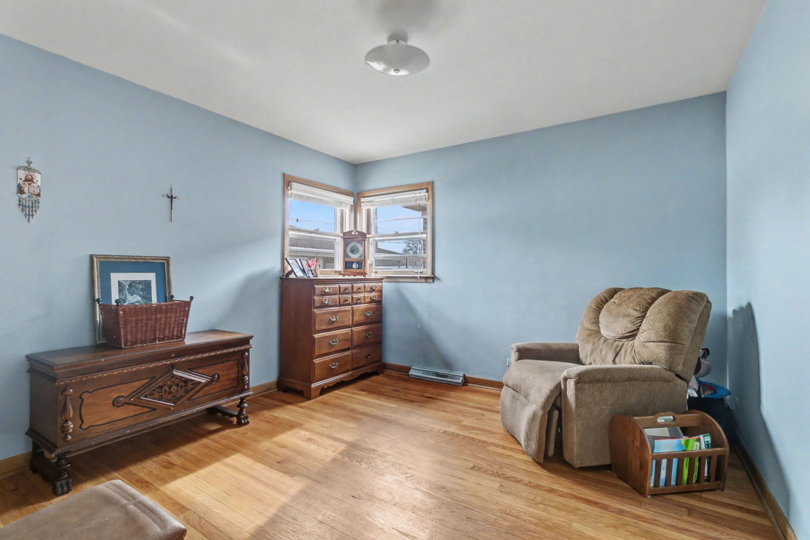 8411 S Kostner Avenue, Chicago, IL 60652