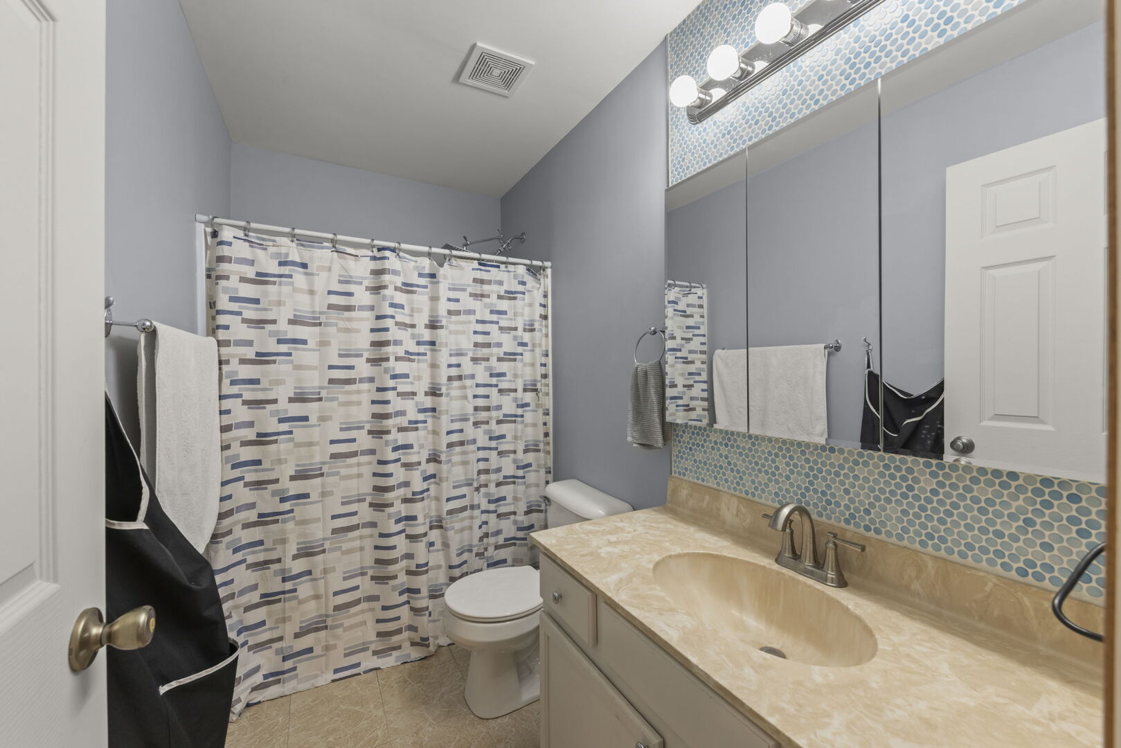 2940 Arbor Lane, Aurora, IL 60502