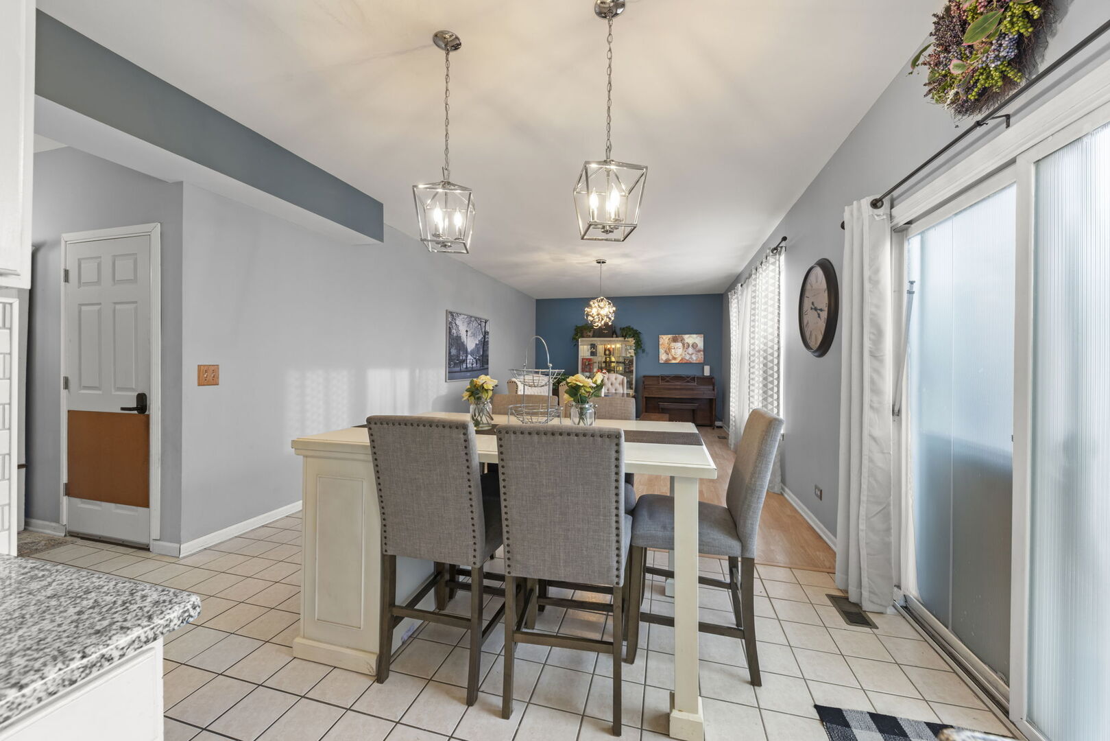 2940 Arbor Lane, Aurora, IL 60502