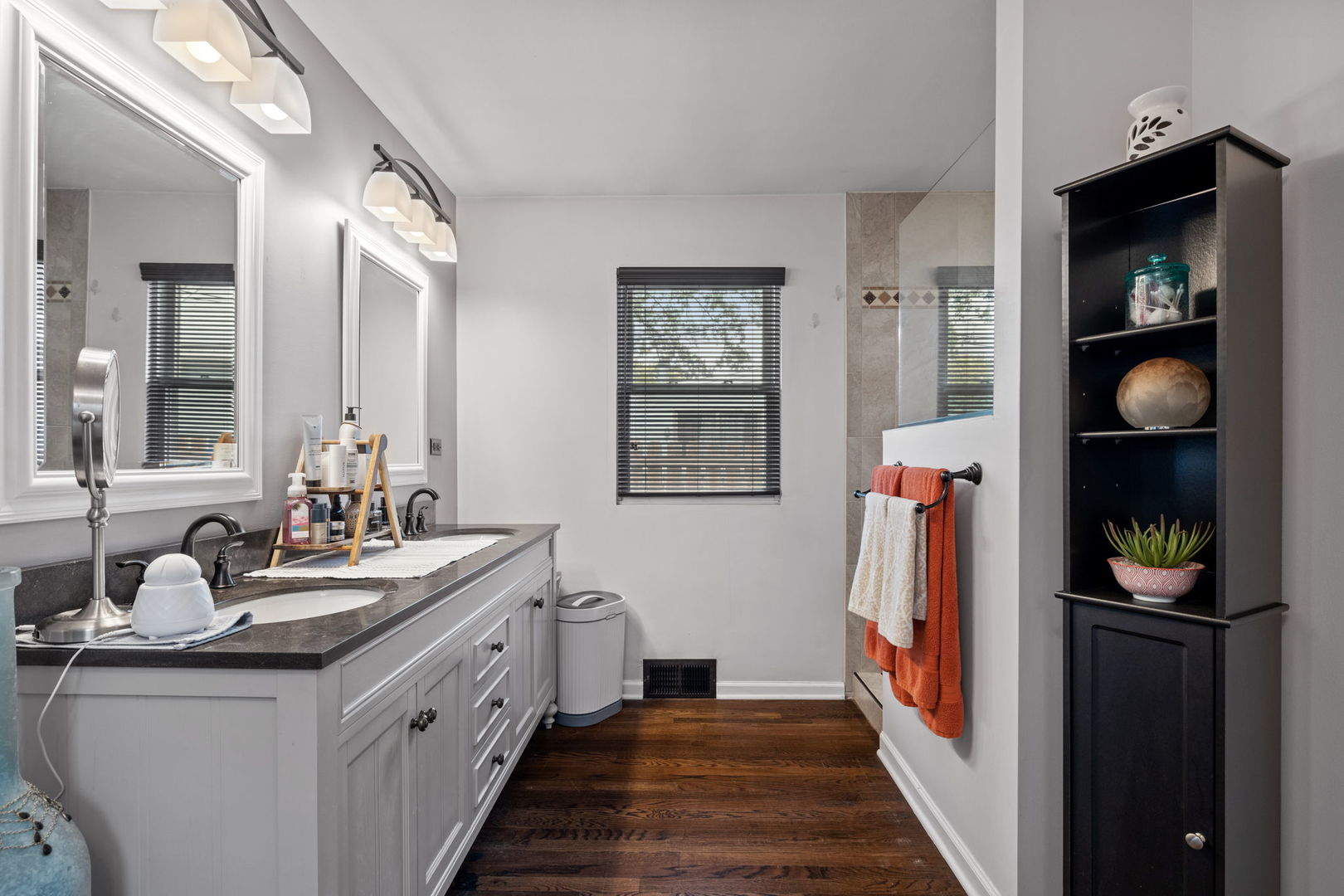 219 Oneill Street, Joliet, IL 60436