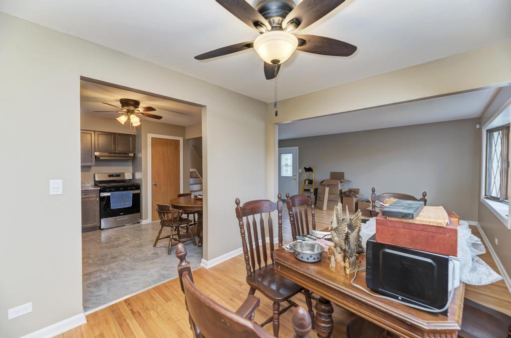 551 N Vista Avenue, Lombard, IL 60148