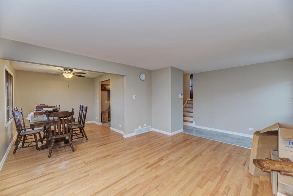 551 N Vista Avenue, Lombard, IL 60148