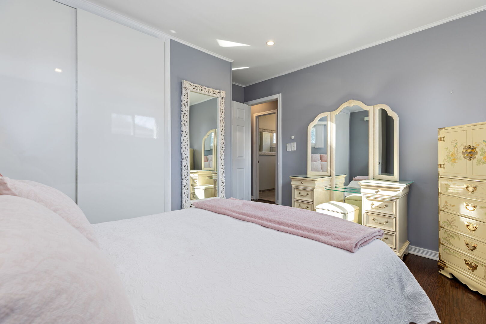 5524 S Bruner Street, Hinsdale, IL 60521