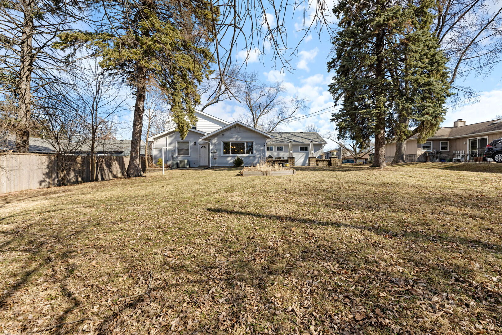 5524 S Bruner Street, Hinsdale, IL 60521