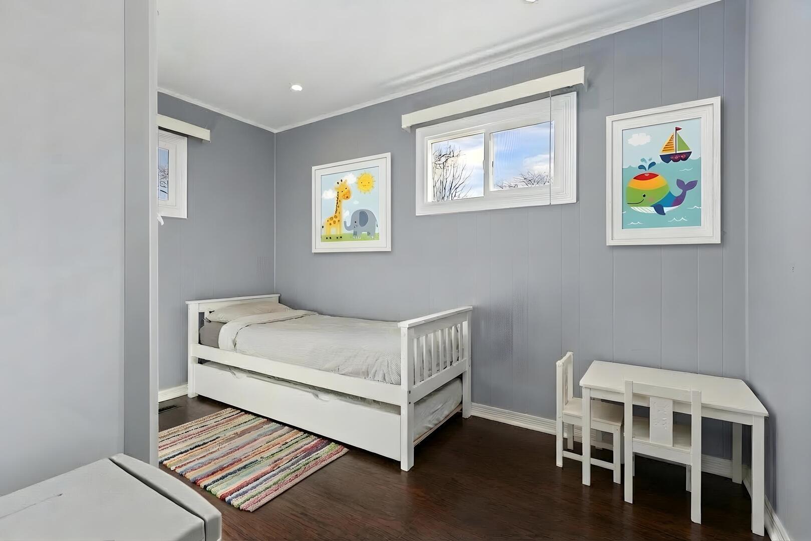 5524 S Bruner Street, Hinsdale, IL 60521