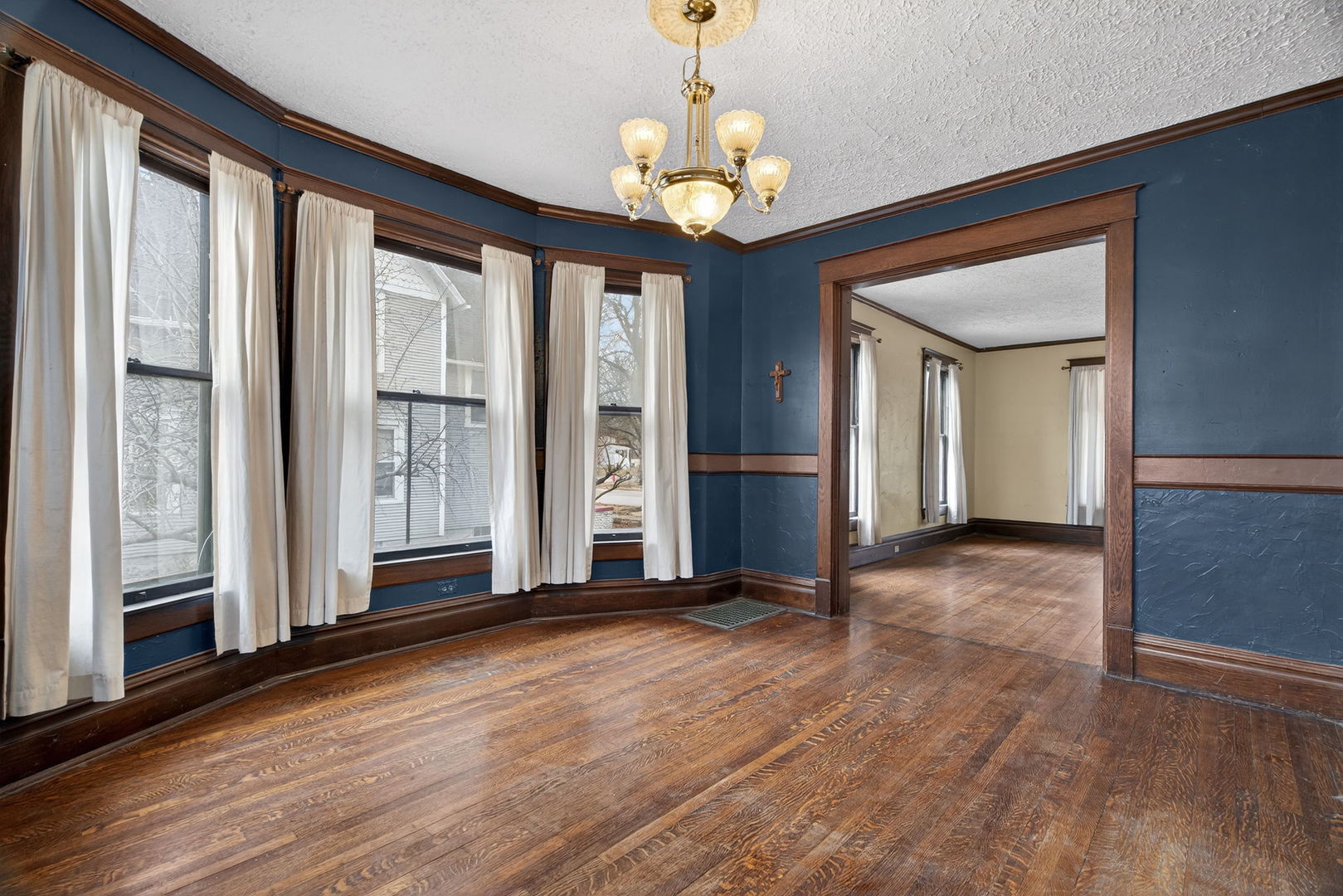 212 N Pine Street, Momence, IL 60954