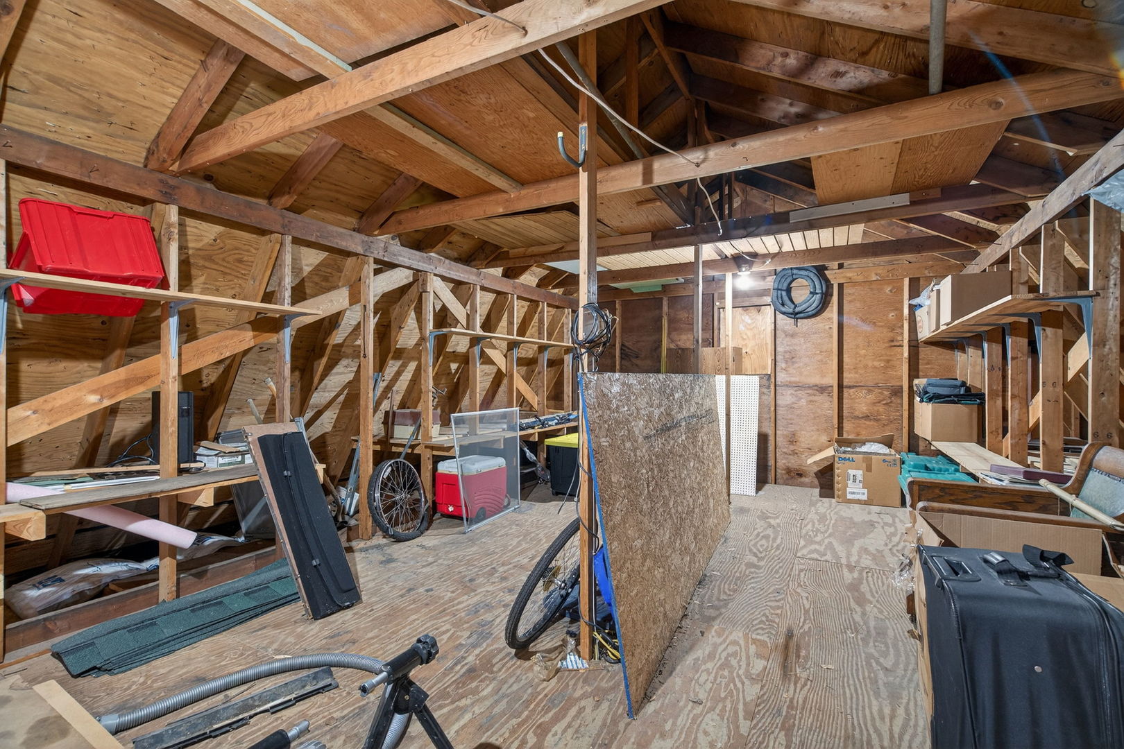 212 N Pine Street, Momence, IL 60954