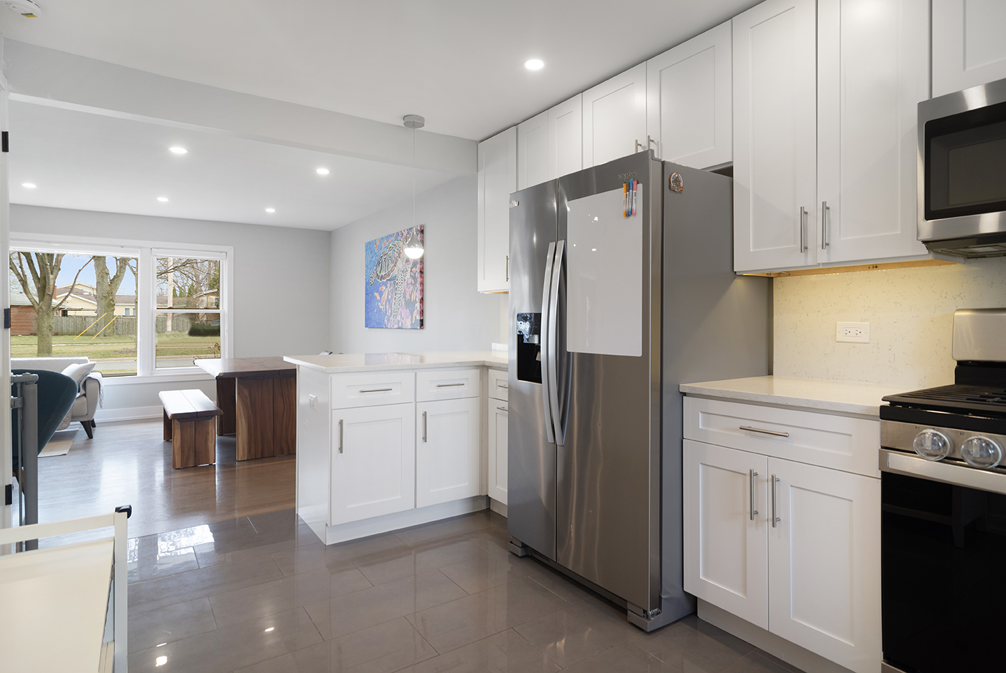 702 W Lonnquist Boulevard, Mount Prospect, IL 60056