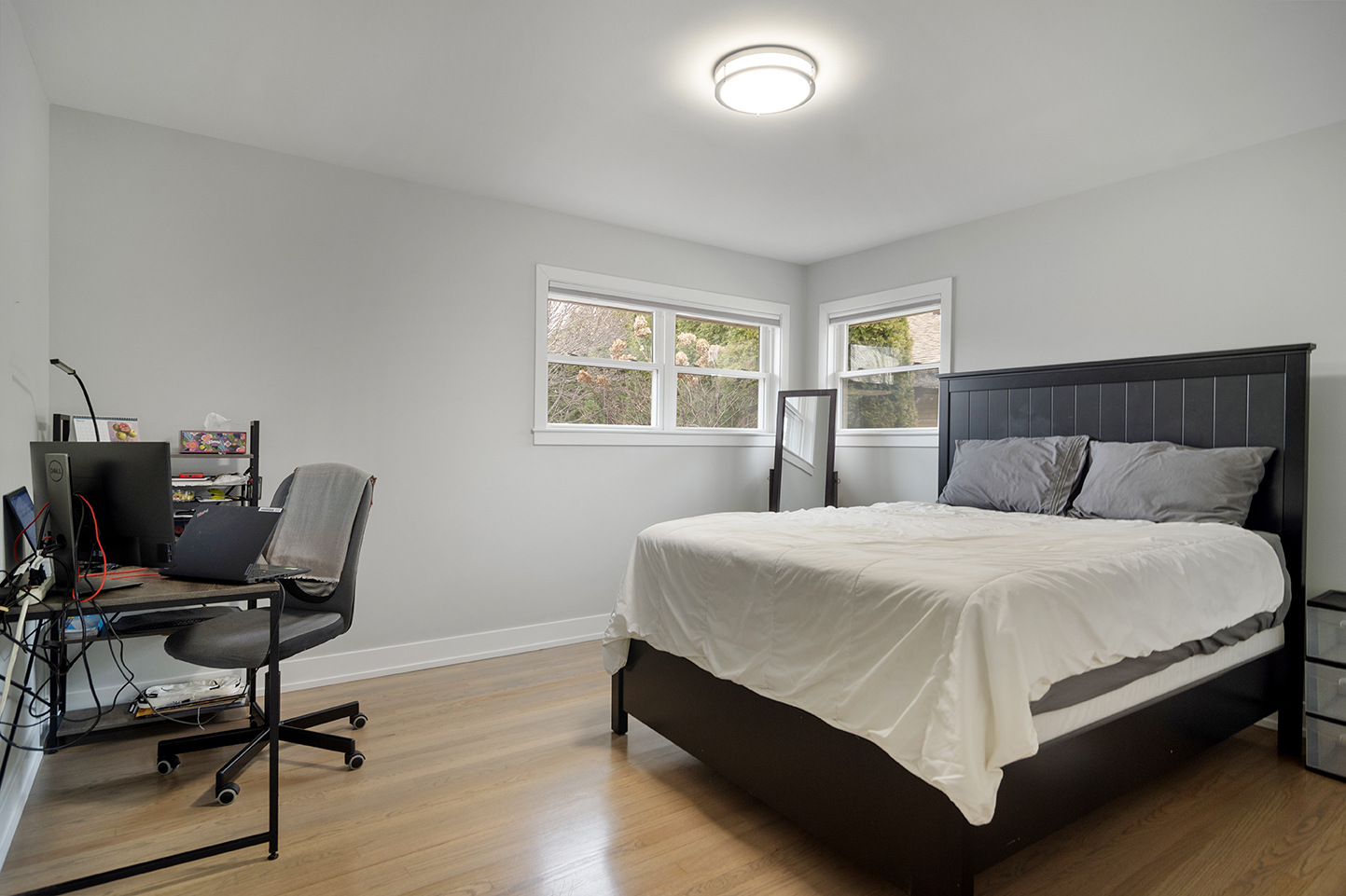 702 W Lonnquist Boulevard, Mount Prospect, IL 60056