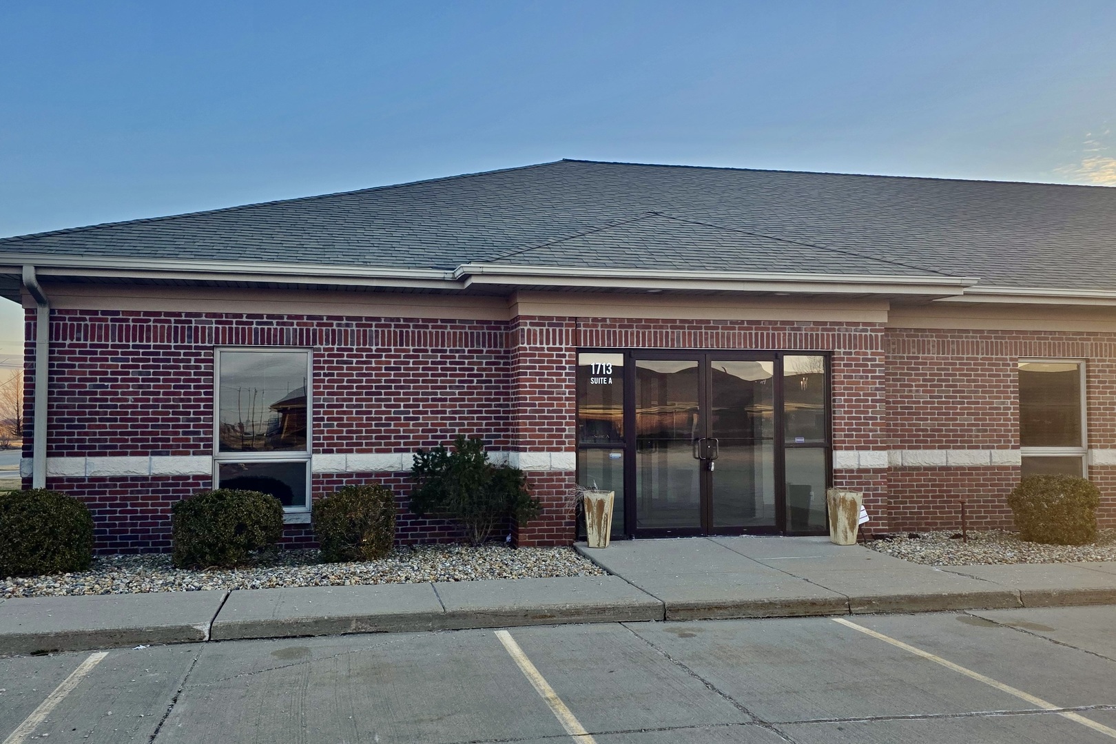 1713 Tullamore Avenue, Bloomington, IL 61704