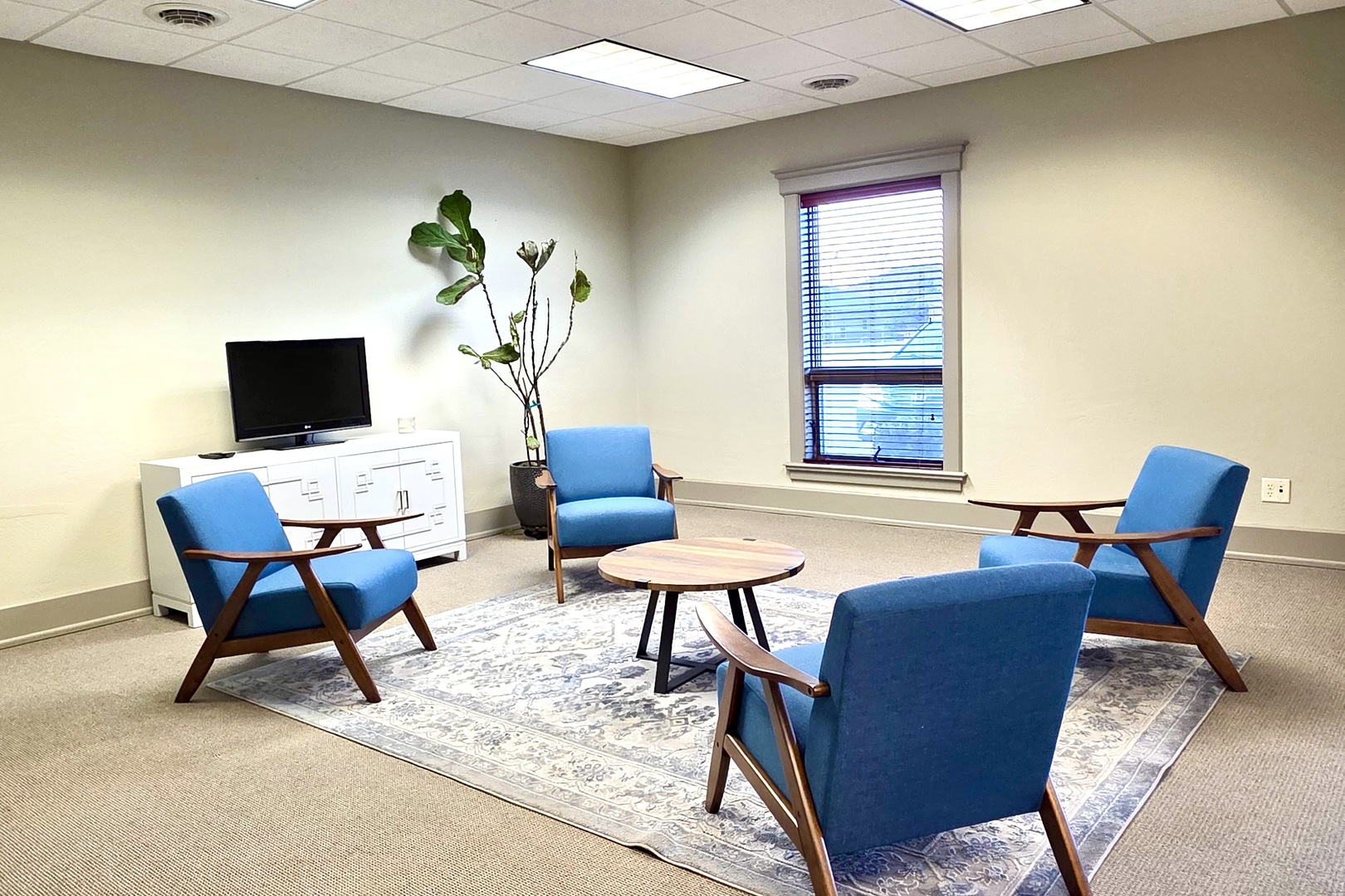 1713 Tullamore Avenue, Bloomington, IL 61704