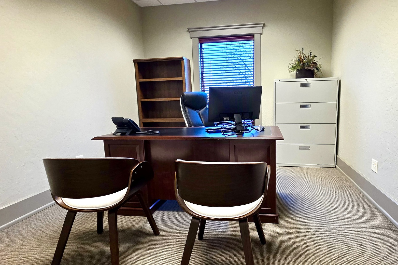 1713 Tullamore Avenue, Bloomington, IL 61704