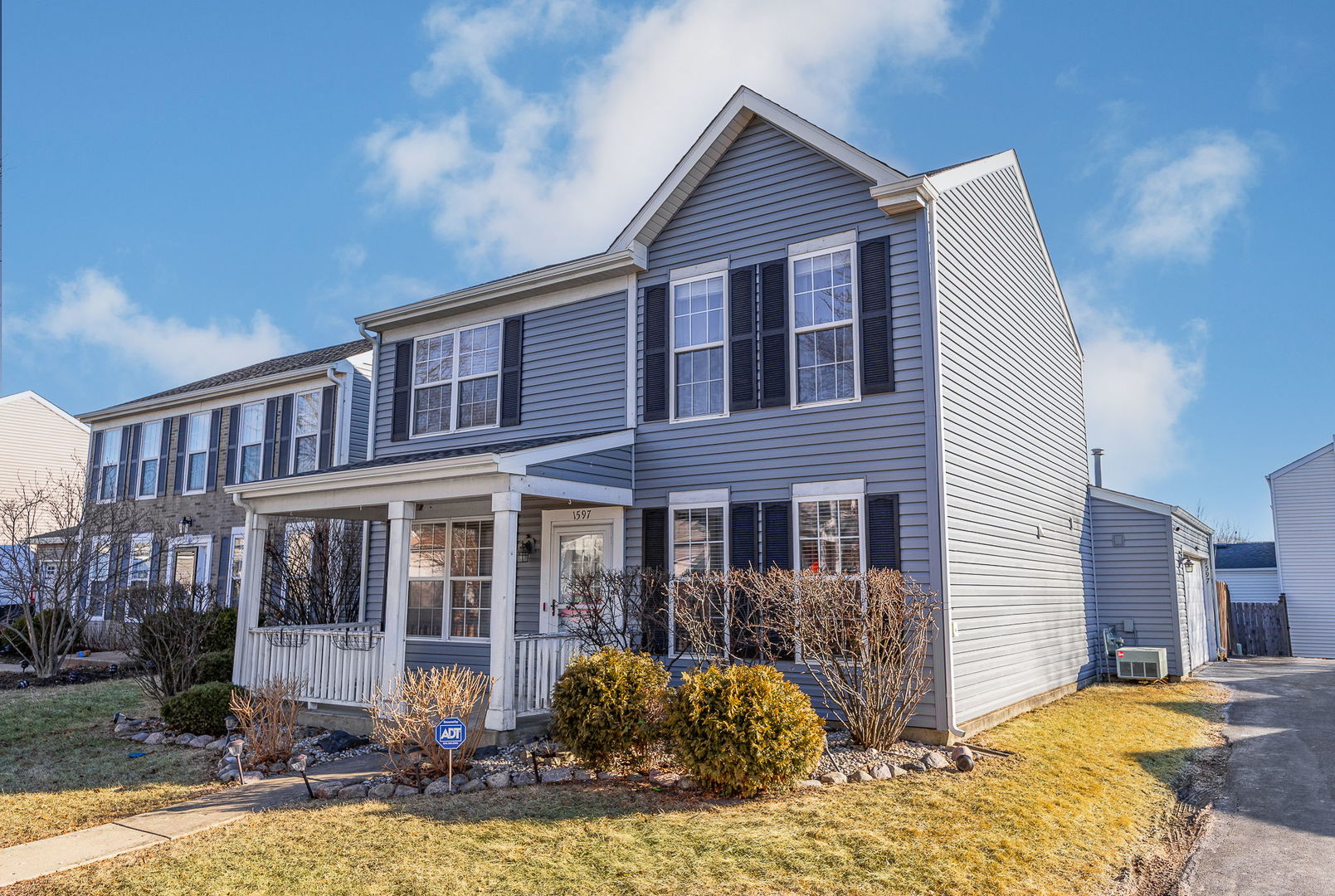 1597 Plum Tree Lane, Aurora, IL 60504