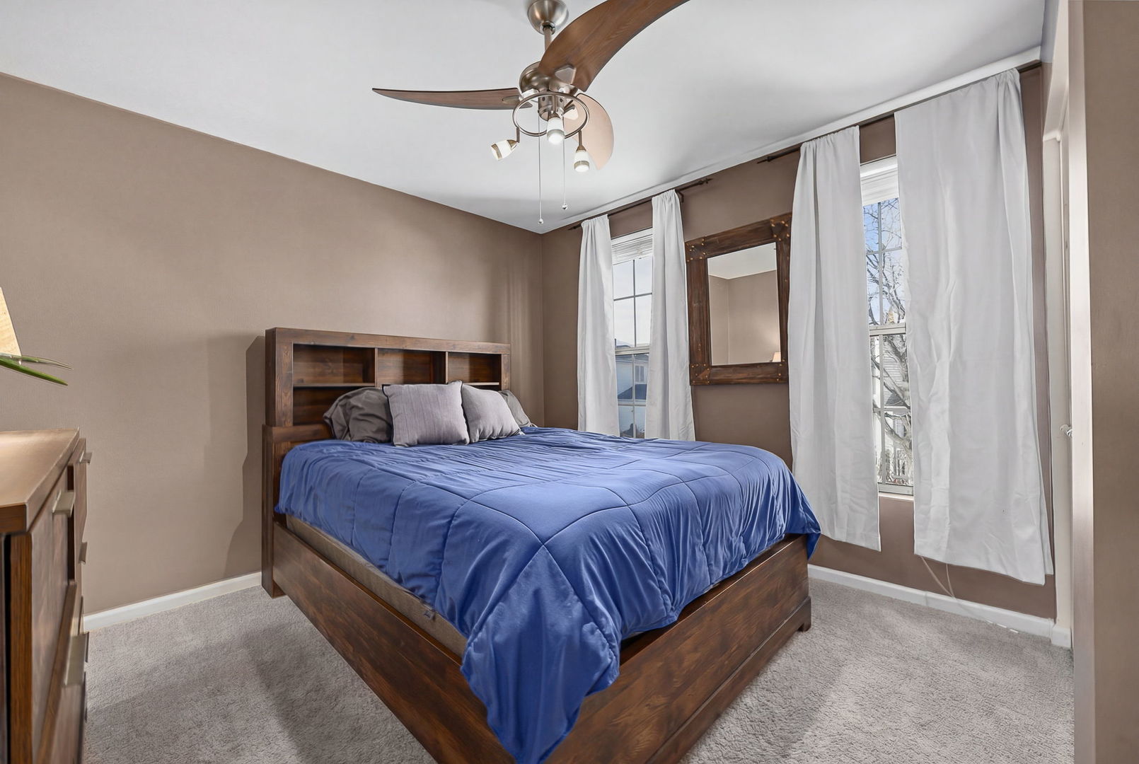 1597 Plum Tree Lane, Aurora, IL 60504