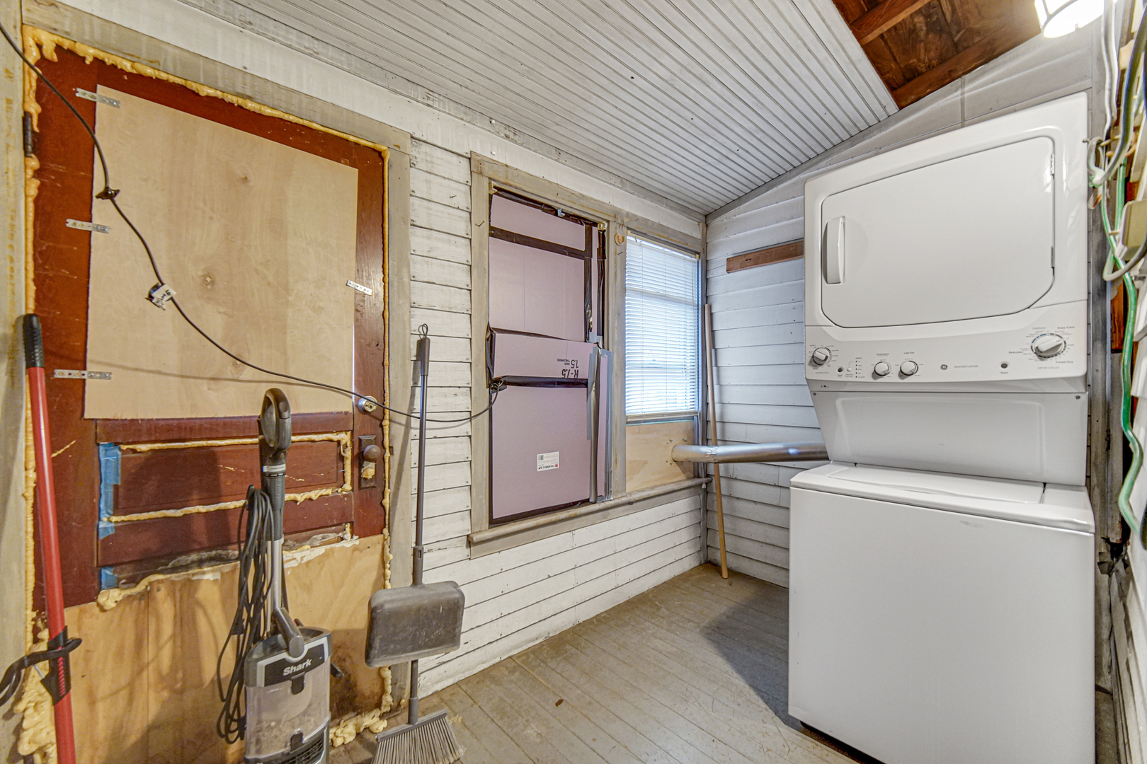 1112 S Jefferson Street, Lockport, IL 60441