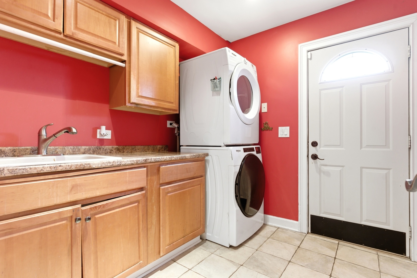 1800 Denison Road, Naperville, IL 60565