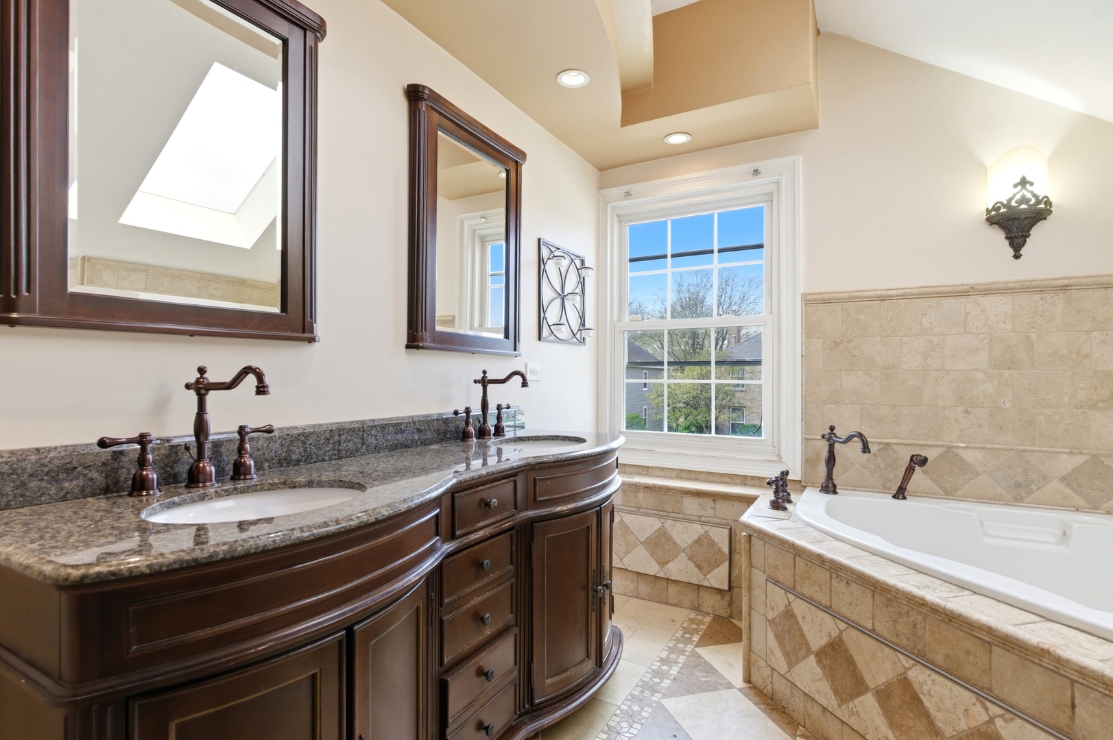 1800 Denison Road, Naperville, IL 60565