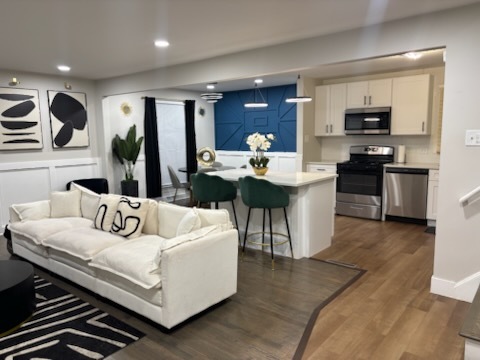 15206 Blackstone Avenue, Dolton, IL 60419