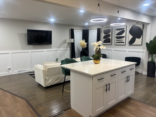 15206 Blackstone Avenue, Dolton, IL 60419