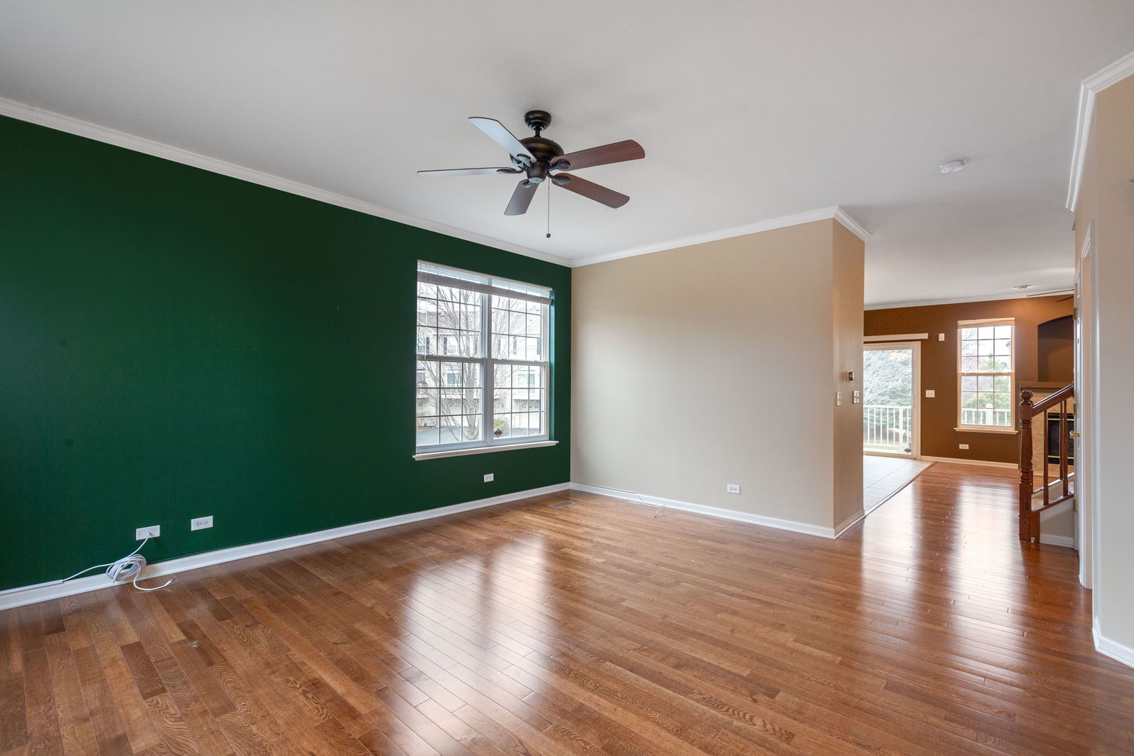 787 Thornbury Court, Bartlett, IL 60103