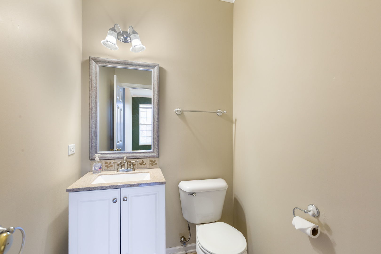 787 Thornbury Court, Bartlett, IL 60103