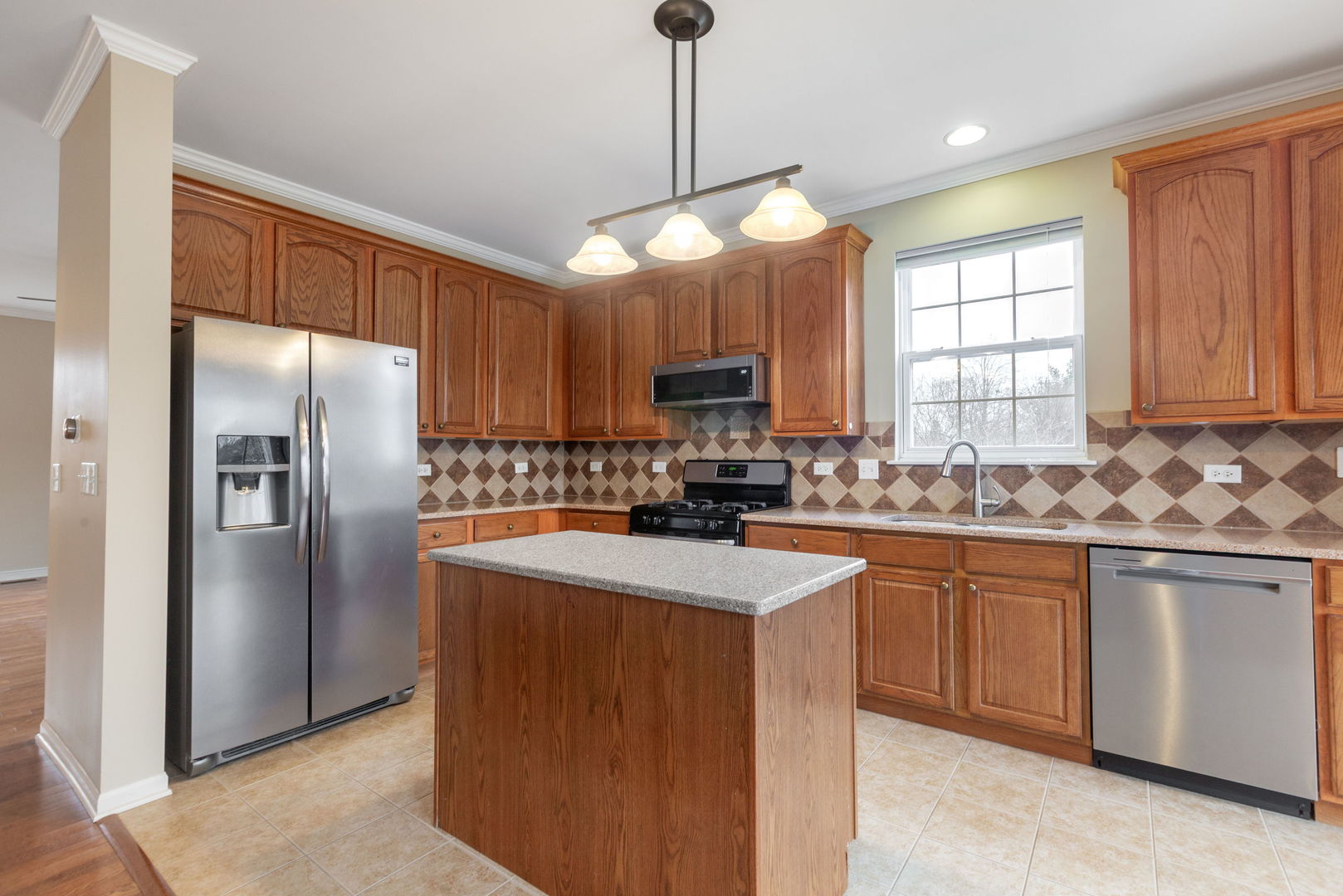 787 Thornbury Court, Bartlett, IL 60103