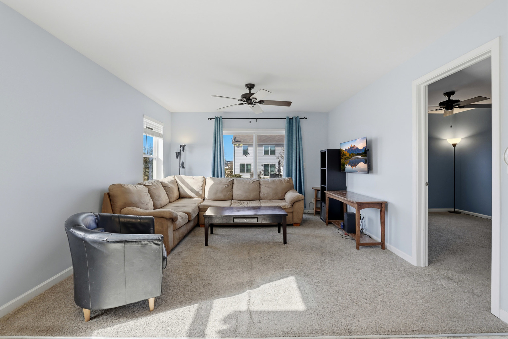 656 Vine Street, Hampshire, IL 60140