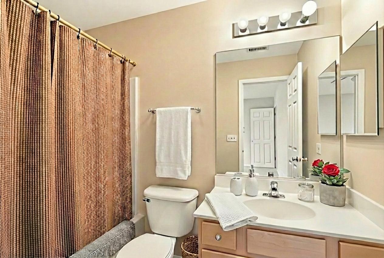 341 Patriot Drive, Hainesville, IL 60030