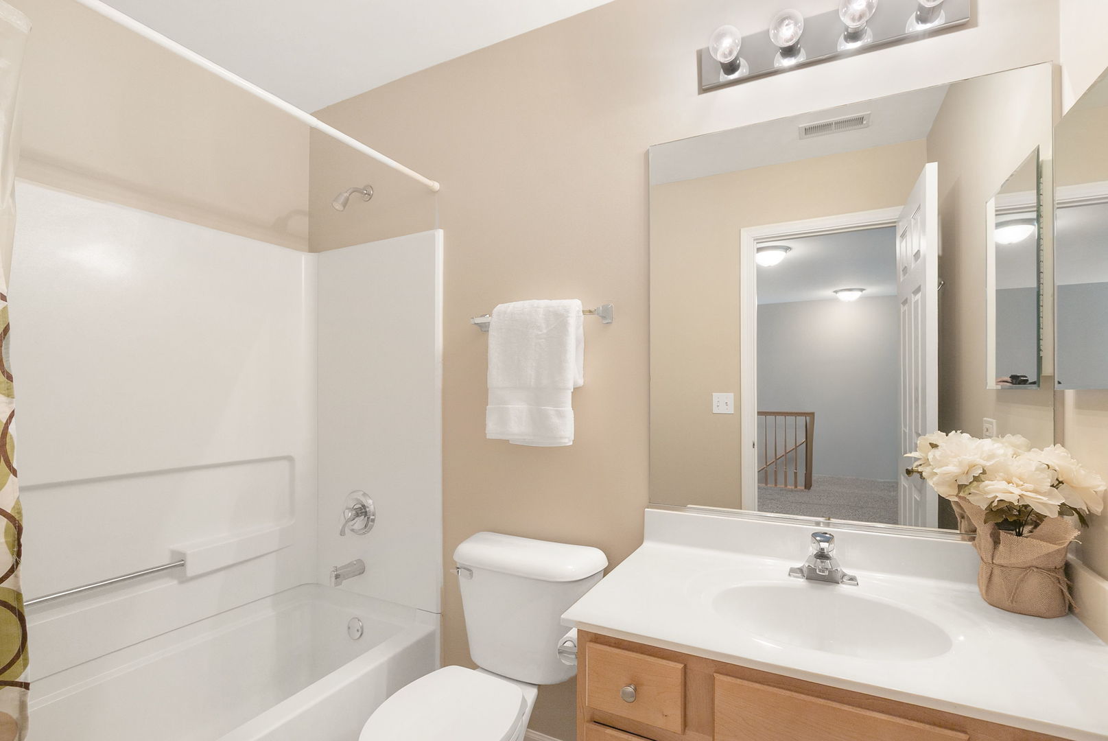 341 Patriot Drive, Hainesville, IL 60030