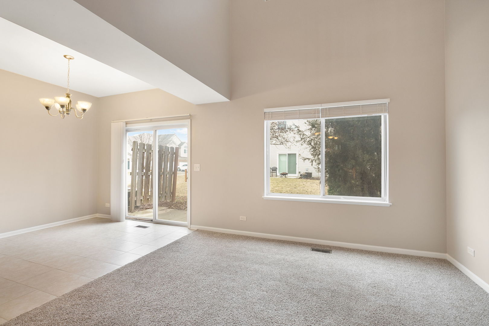 341 Patriot Drive, Hainesville, IL 60030