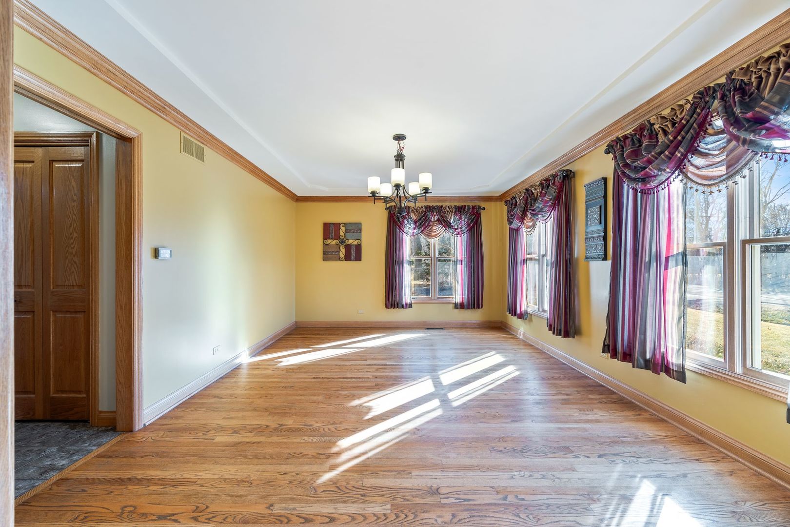 28W760 Du Page Street, West Chicago, IL 60185