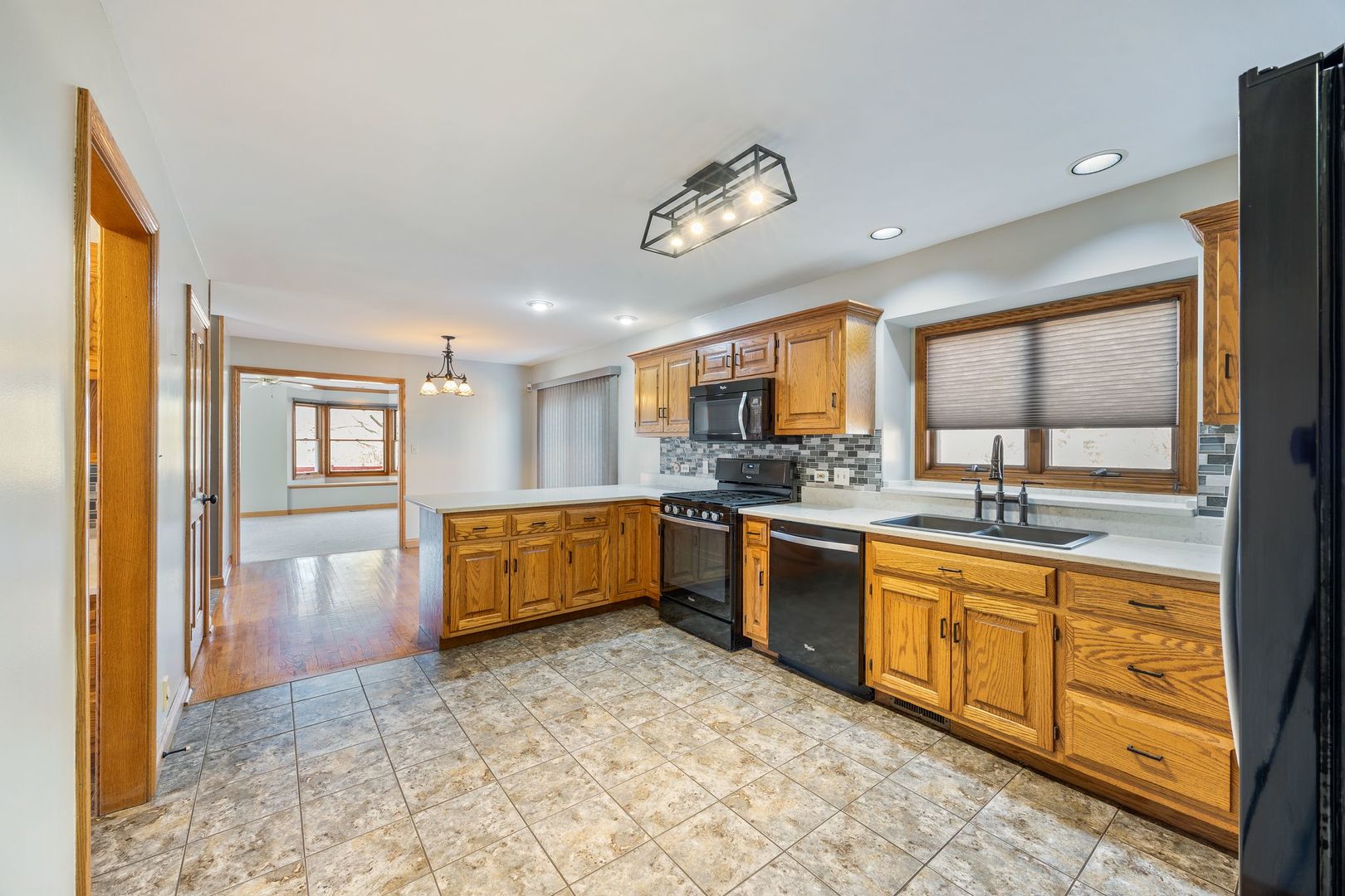 28W760 Du Page Street, West Chicago, IL 60185