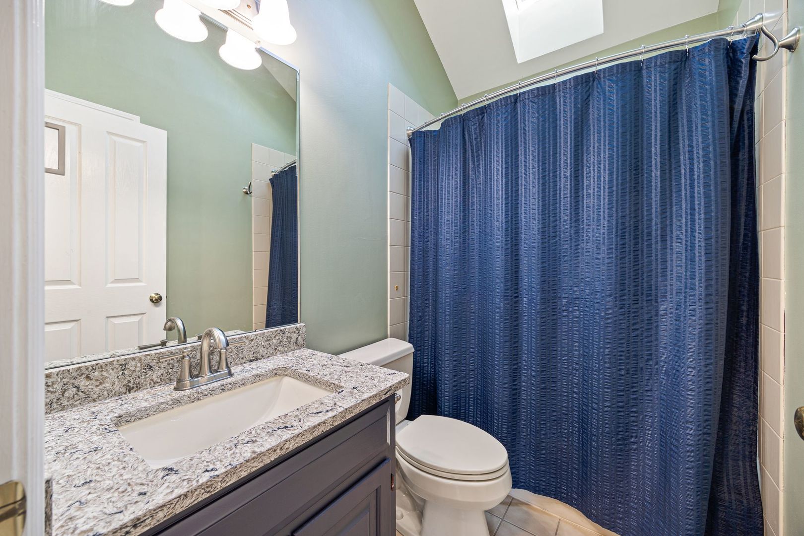 28W760 Du Page Street, West Chicago, IL 60185