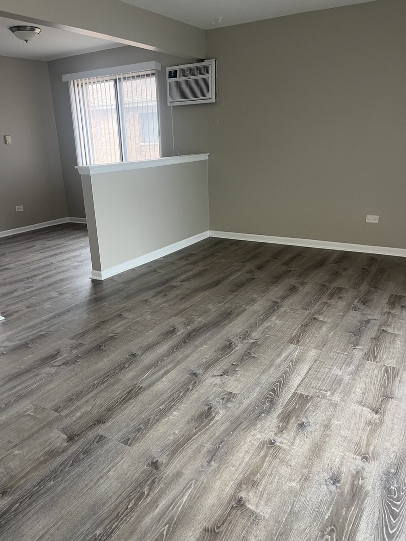 6045 Marshall Avenue #3W, Chicago Ridge, IL 60415