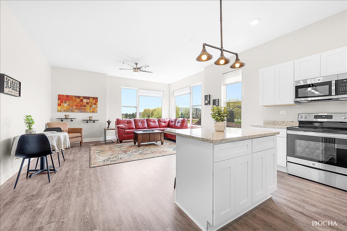 1101 Ritter Street #303, North Aurora, IL 60542