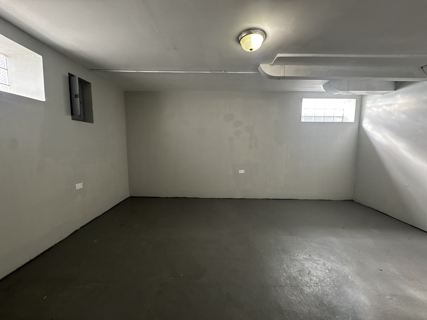 11251 S Peoria Street, Chicago, IL 60643