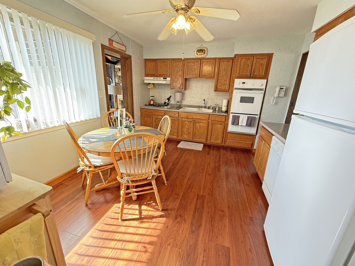 855 E Patten Drive, Palatine, IL 60074