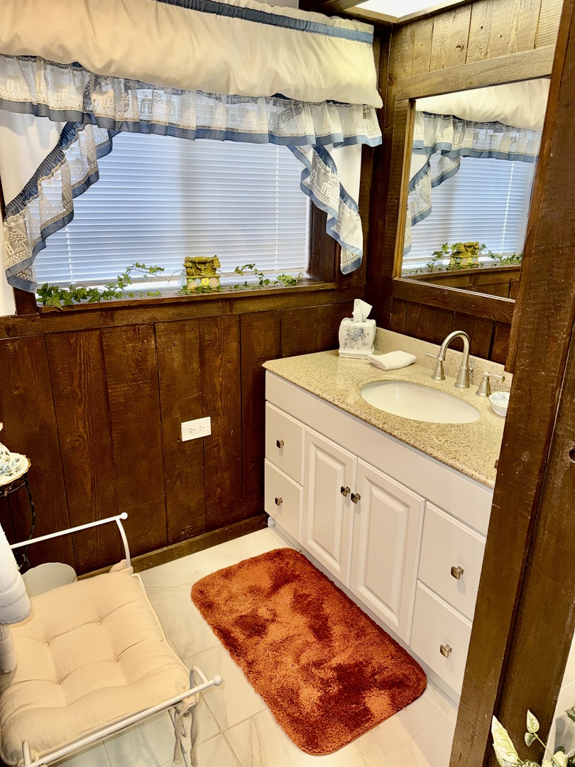 855 E Patten Drive, Palatine, IL 60074