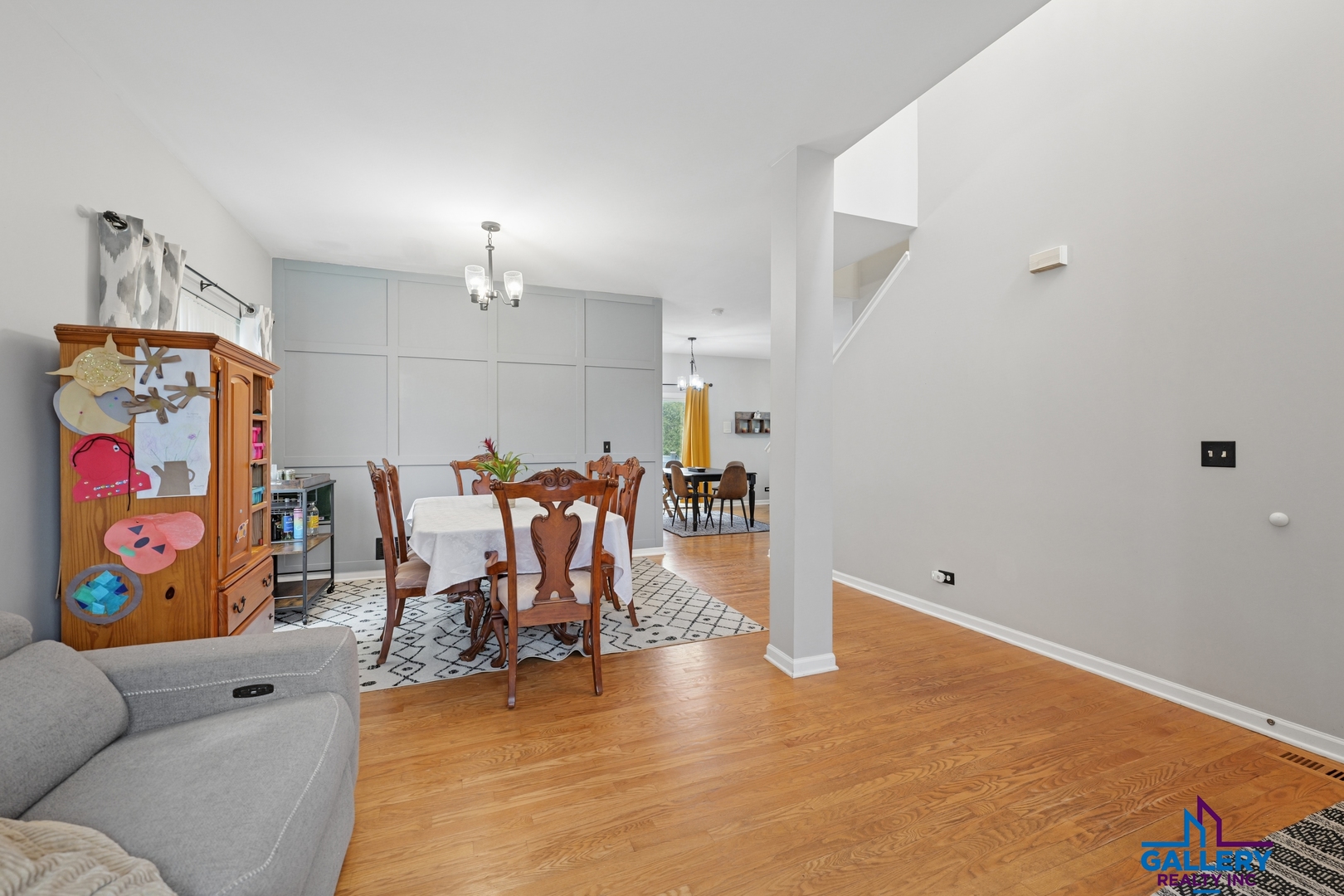 3125 Shenandoah Drive, Carpentersville, IL 60110