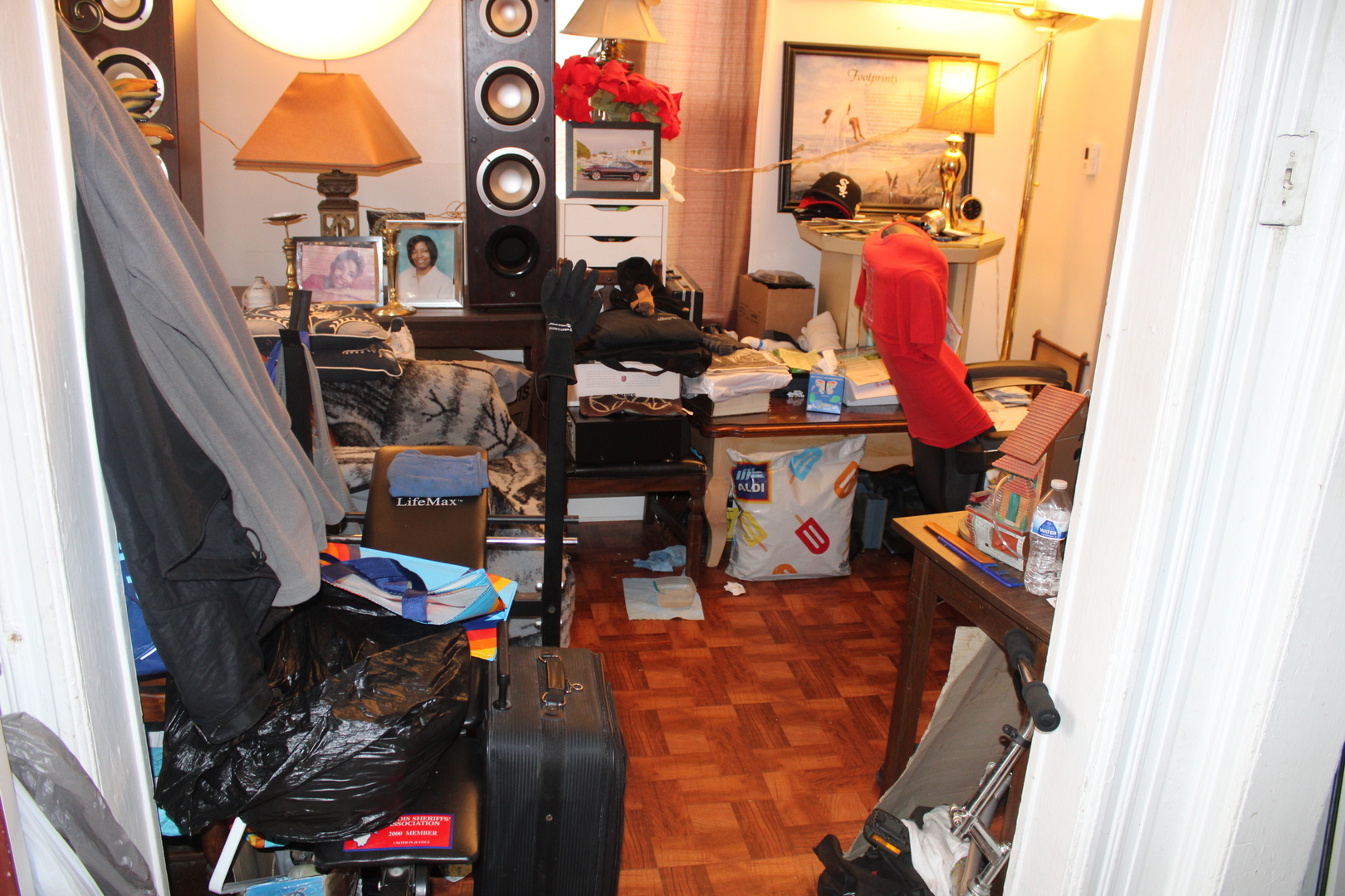 14438 Des Plaines Street, Harvey, IL 60426