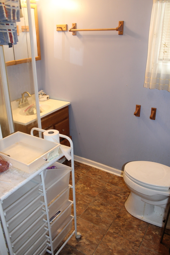 14438 Des Plaines Street, Harvey, IL 60426