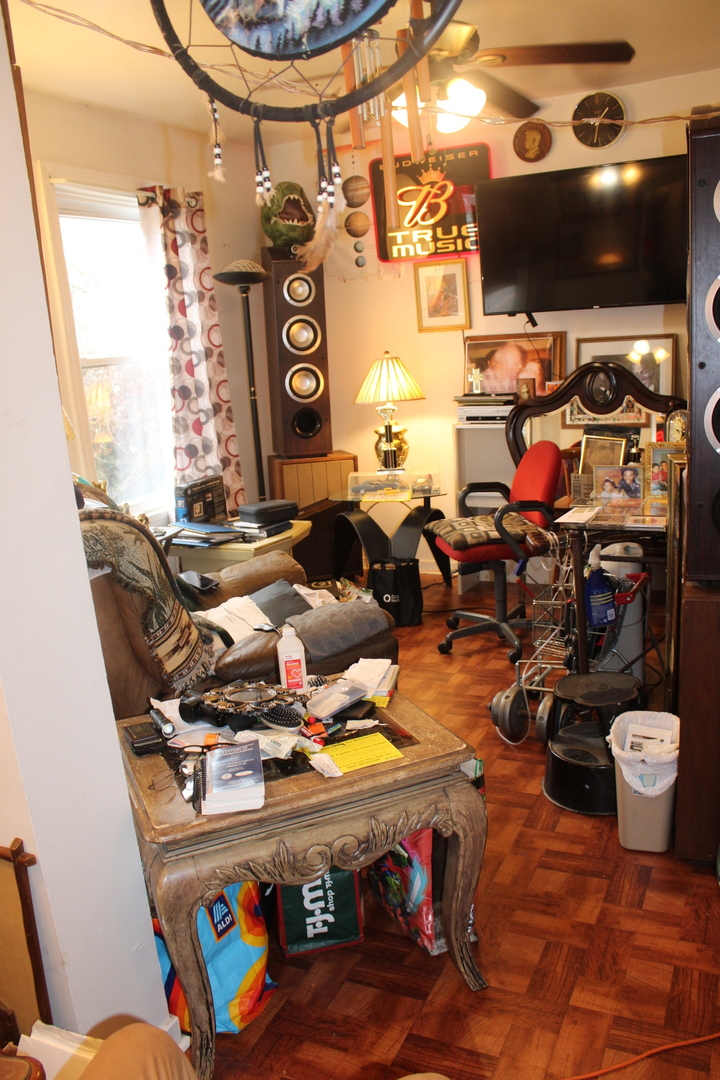 14438 Des Plaines Street, Harvey, IL 60426