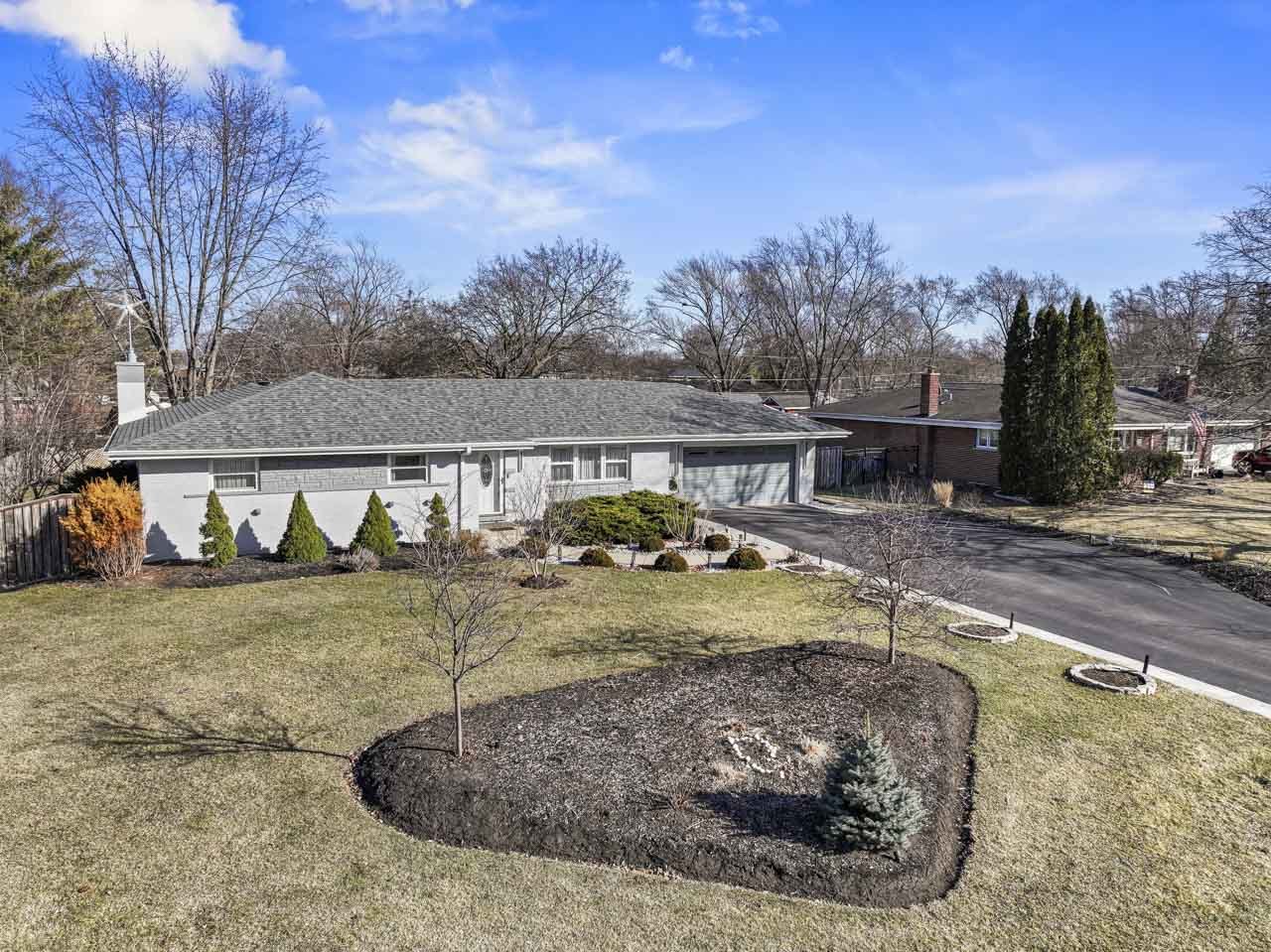 1211 Highland Drive, Prospect Heights, IL 60070