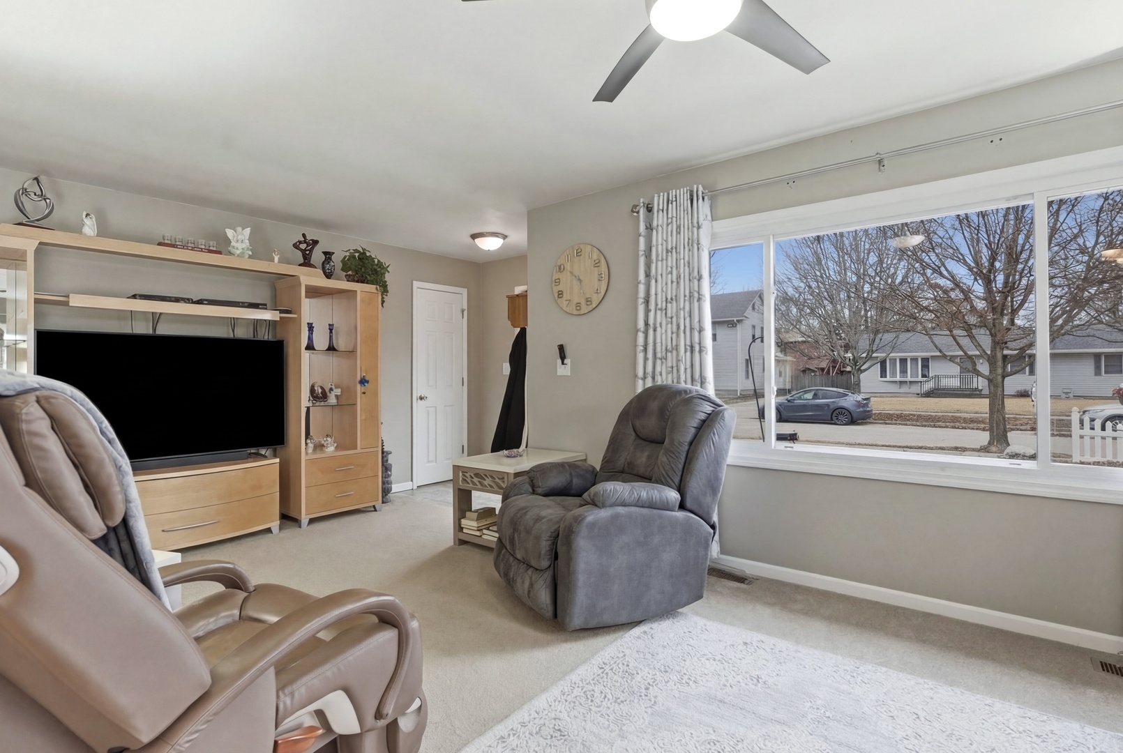 204 N WABASSO Street, Minooka, IL 60447