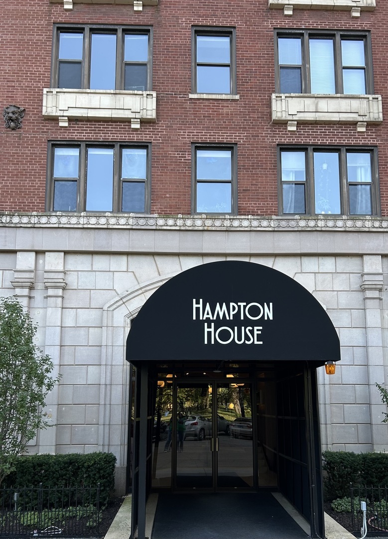 5300 S Shore Drive #2, Chicago, IL 60615