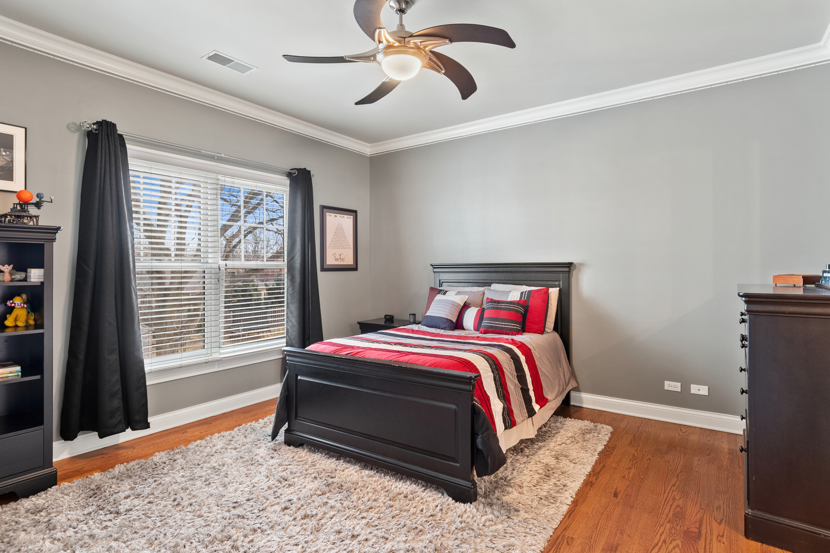 123 S Blanchard Street, Wheaton, IL 60187