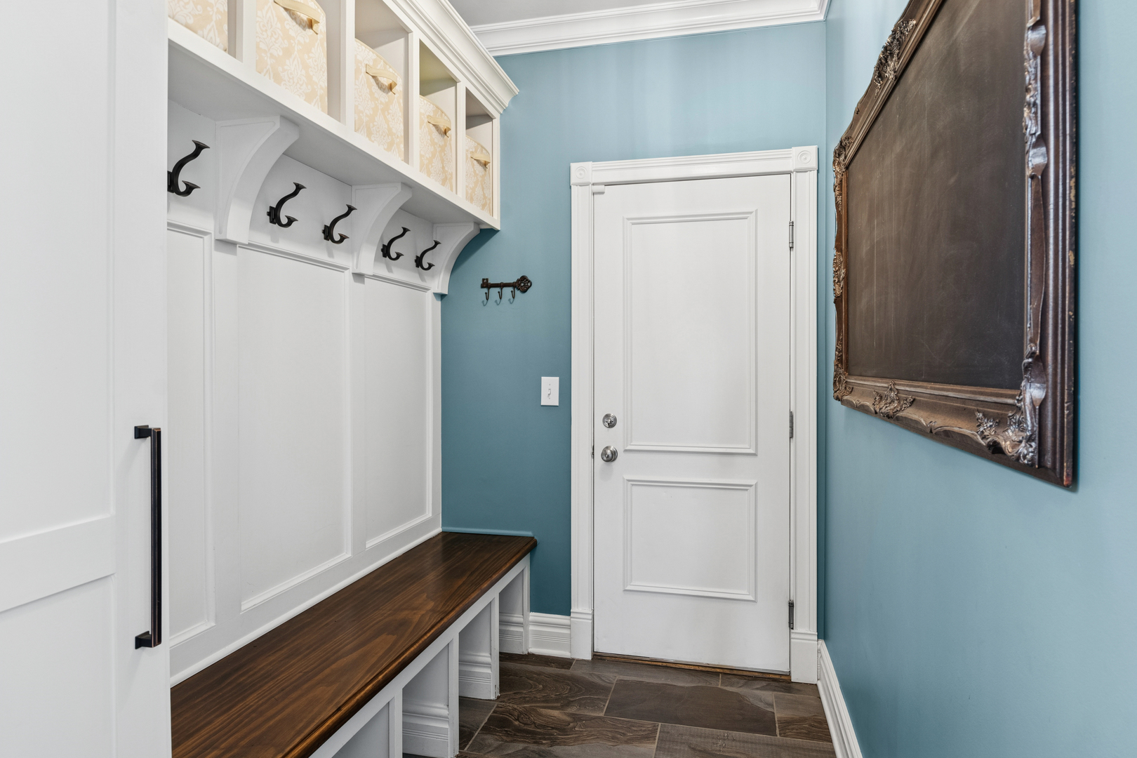 123 S Blanchard Street, Wheaton, IL 60187